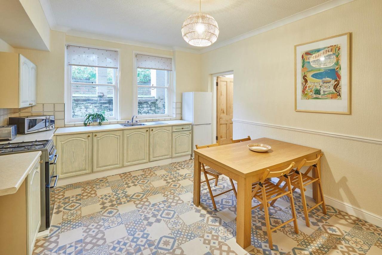 Host & Stay - The Garden Flat Scarborough Esterno foto