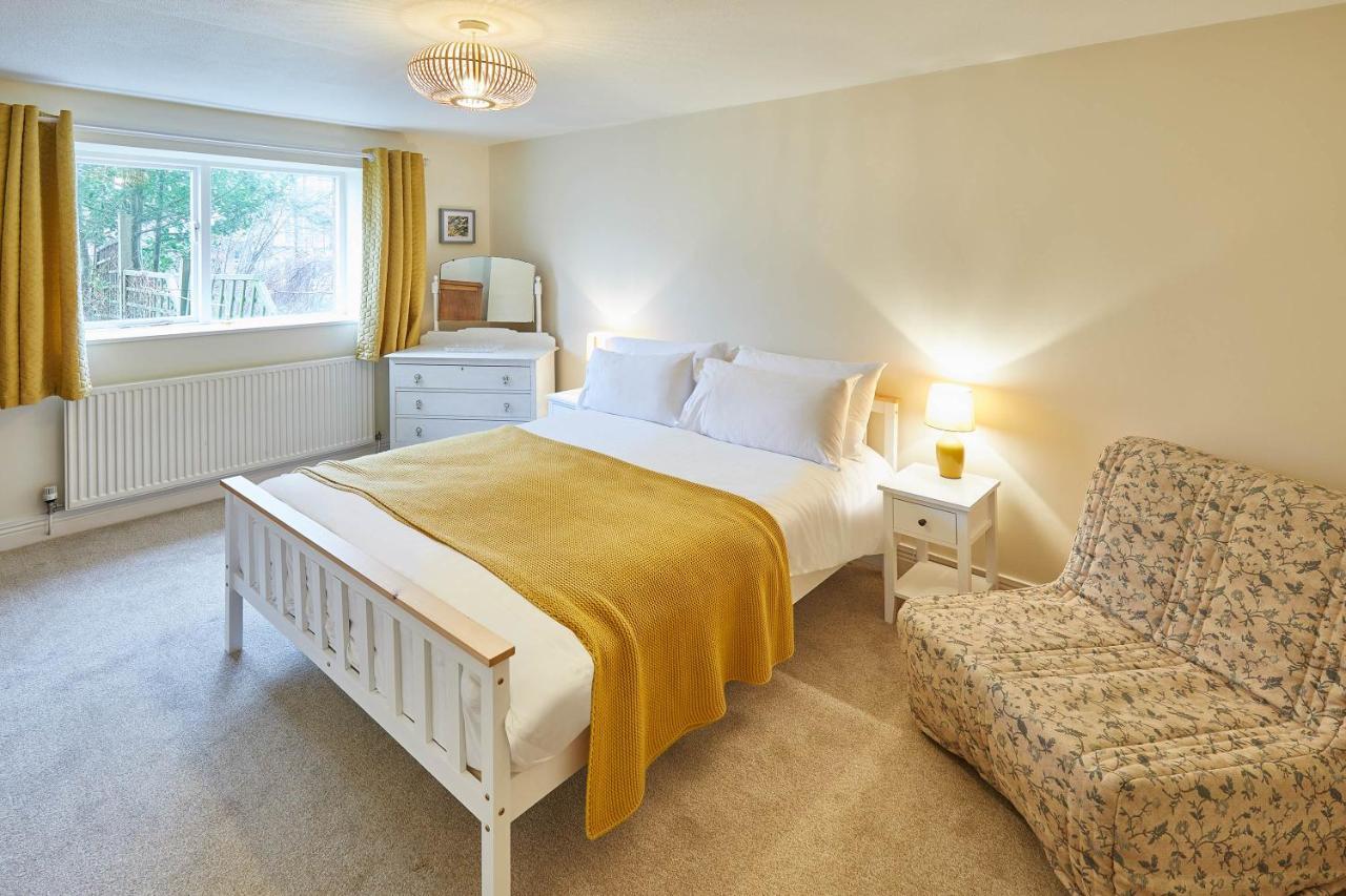 Host & Stay - The Garden Flat Scarborough Esterno foto